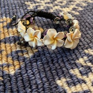 FREE Flower 🌸 beaded adjustable bracelet